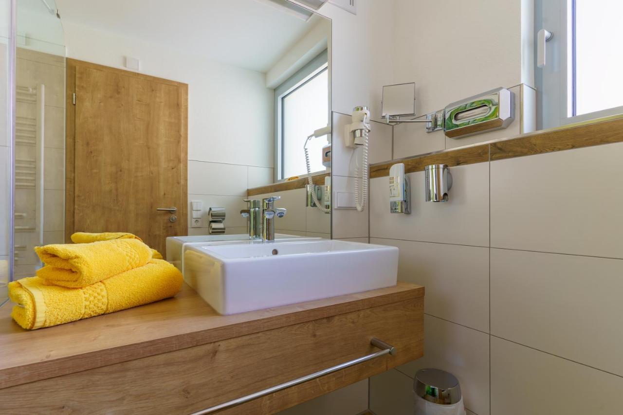 Heubach  Hotel Rosenstein מראה חיצוני תמונה
